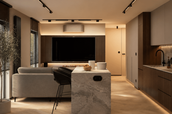 Projekt eleganckiego wnętrza salonu z kuchnią wykonany przez In Design Home